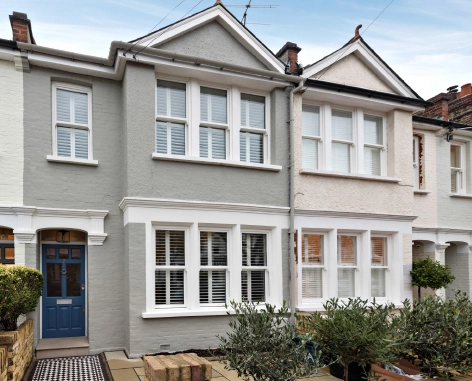 architect-detail-front-of-house-r10-builders-Grosvenor-Avenue