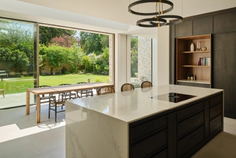 architect-detail-kitchen-r10-builders-Dover-park