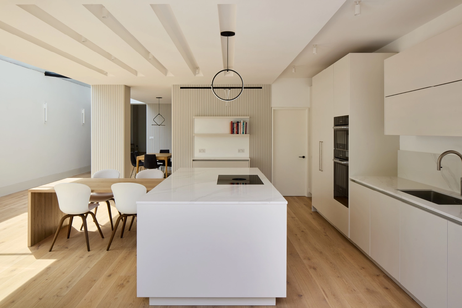 architect-detail-of-beautiful-home-interior-kitchen-r10-builders-The-Bands