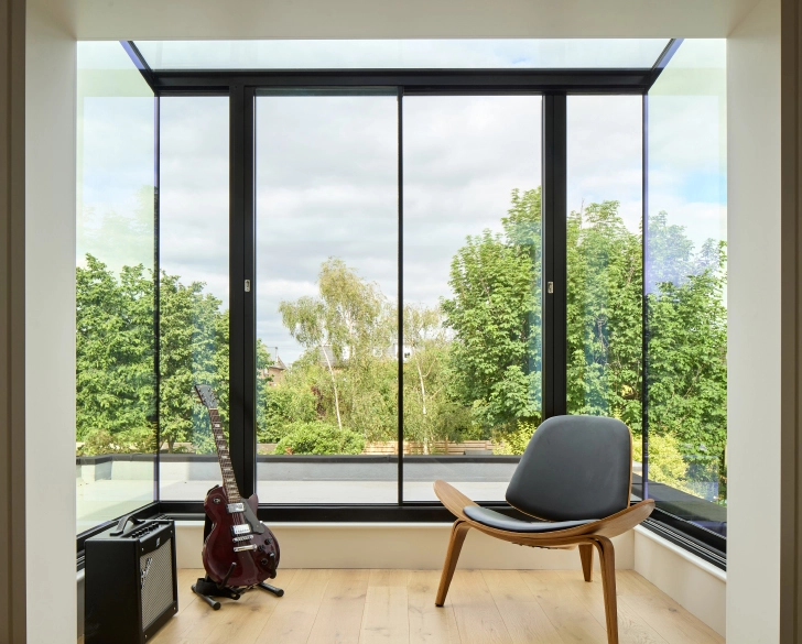 architect-detail-of-beautiful-home-interior-upstairs-widnow-r10-builders-The-Bands